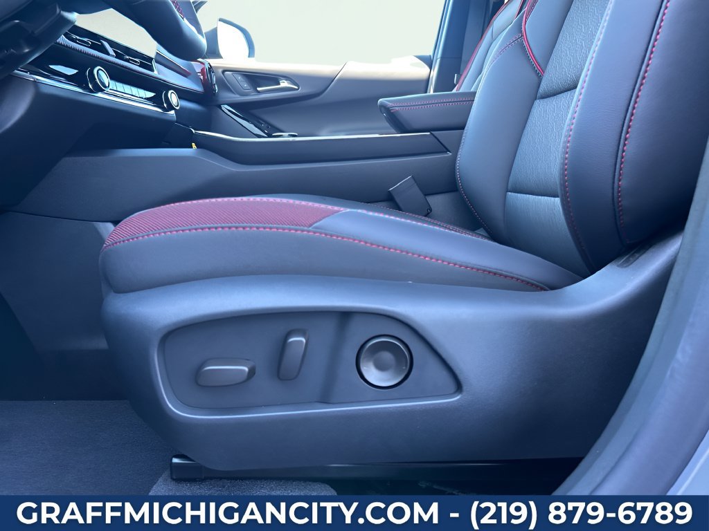 New 2027 Chevrolet Equinox RS w/ Safety and Technology Package AWD/4WD image 14