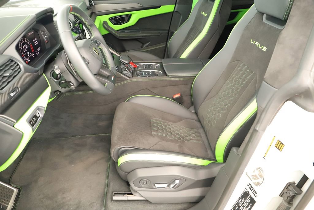 Used 2024 Lamborghini Urus S image 24