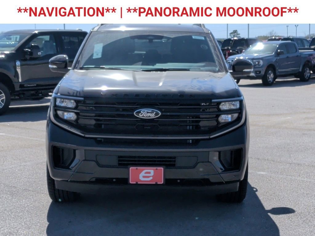 New 2026 Ford Expedition Platinum w/ Stealth Appearance Package image 2
