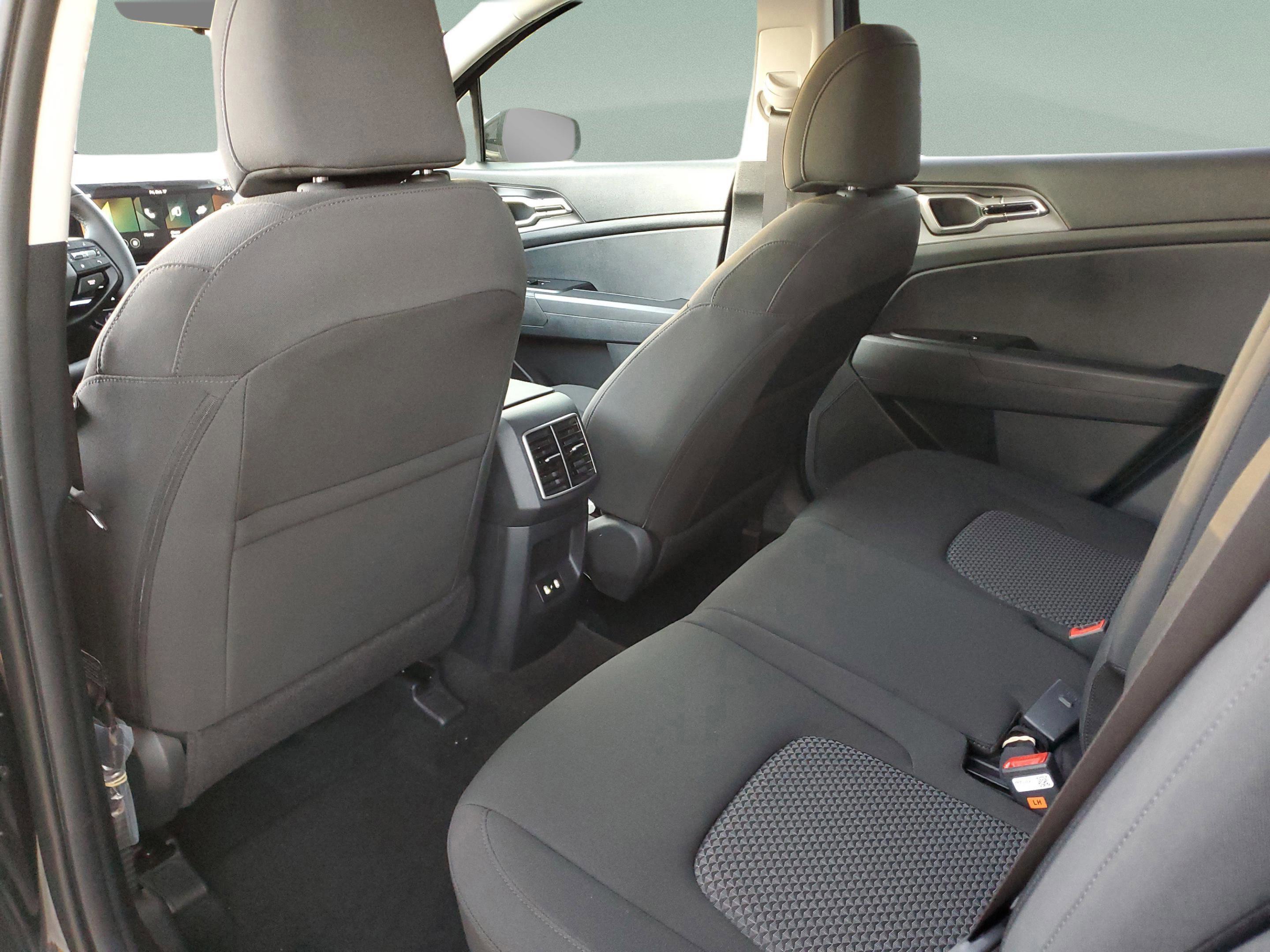 New 2026 Kia Sportage LX w/ LX Convenience Package image 26