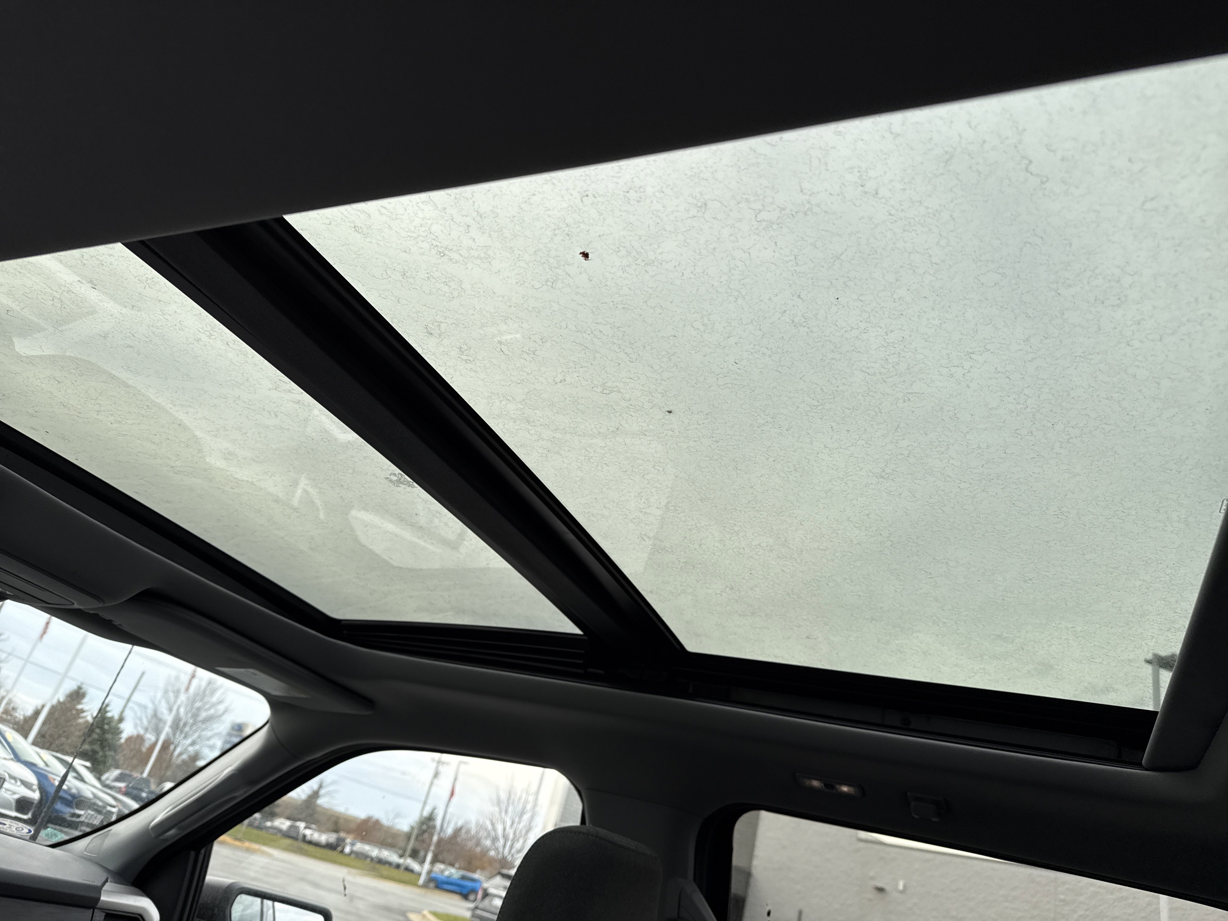 Used 2022 Ford F150 XLT w/ Equipment Group 302A High image 16