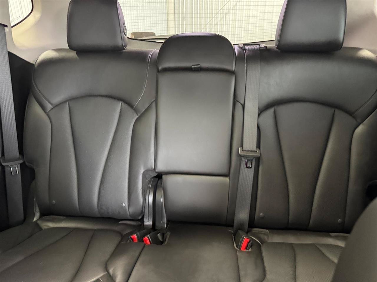 Used 2020 Buick Envision Essence AWD/4WD image 10
