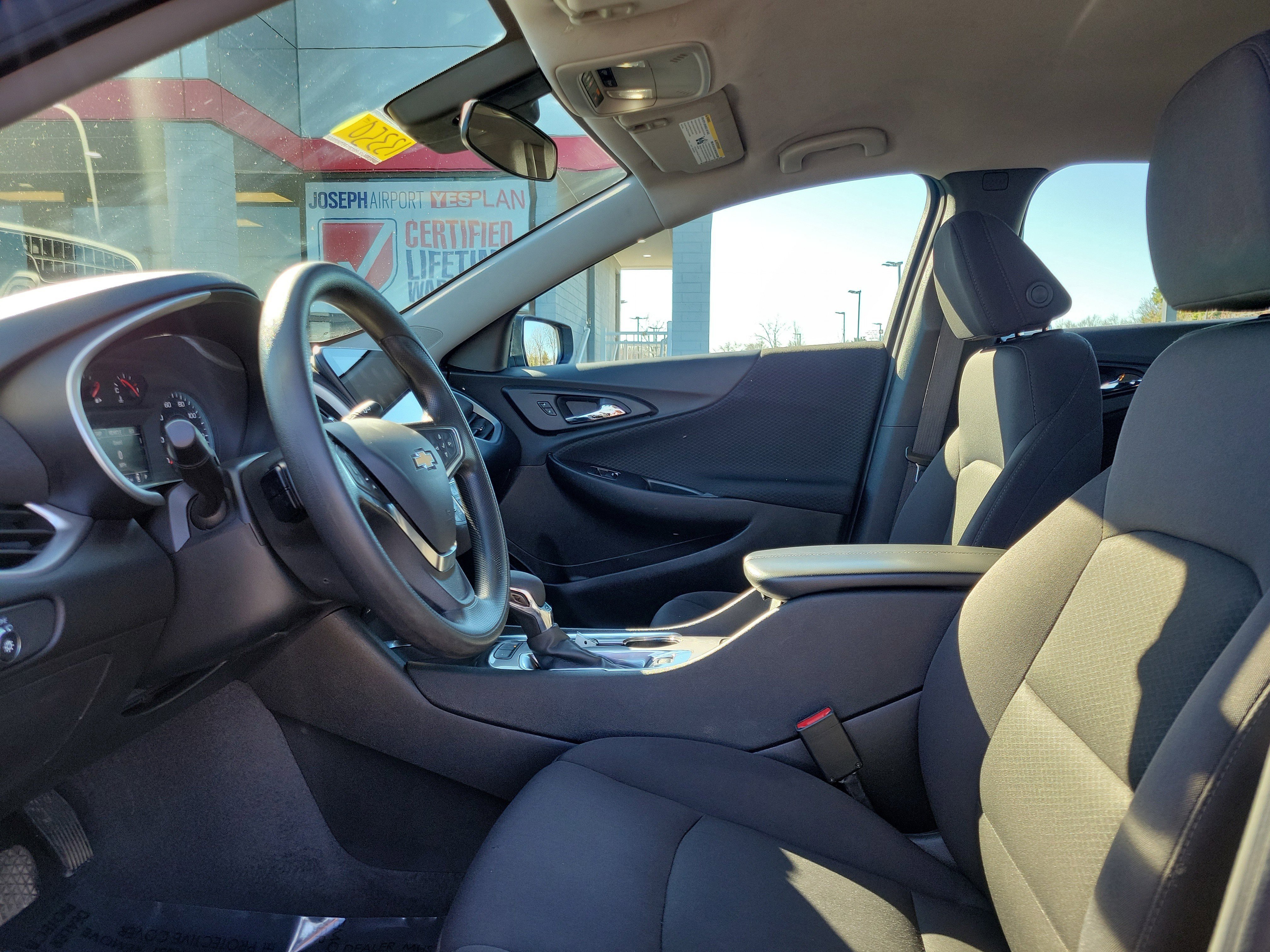 Used 2024 Chevrolet Malibu LT FWD image 15