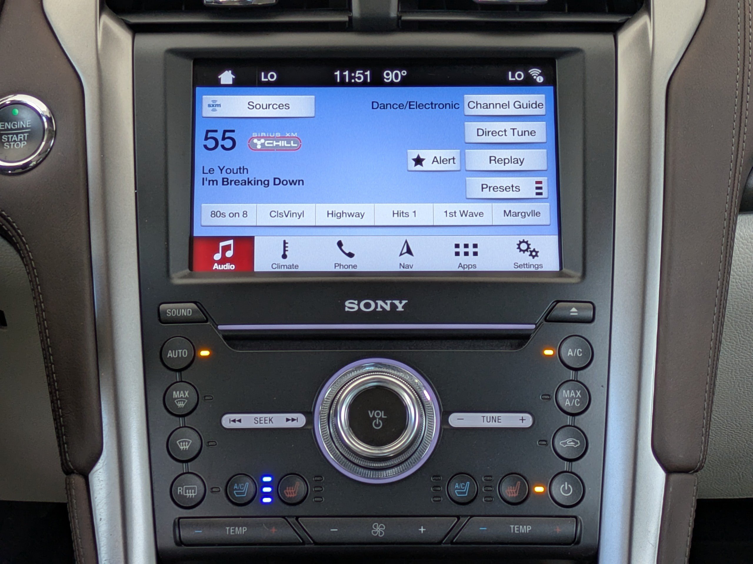 Used 2017 Ford Fusion Platinum FWD image 18