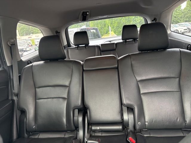 Used 2019 Honda Pilot Touring image 14