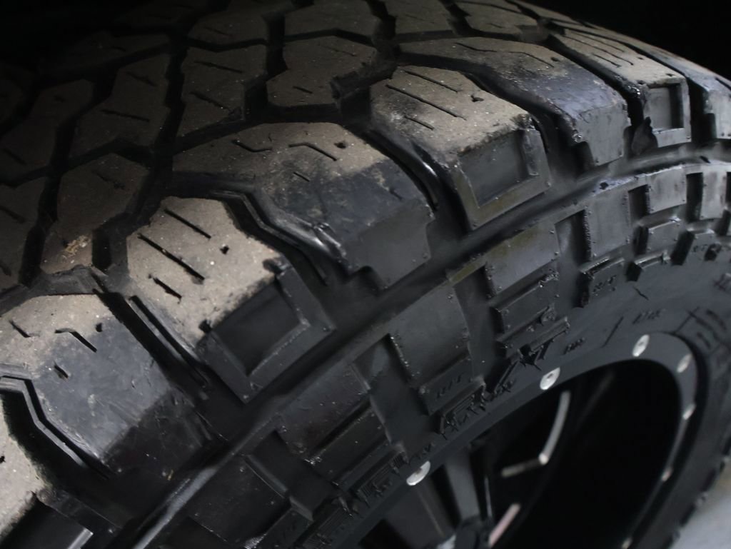 Used 2015 Jeep Wrangler Unlimited Sahara image 30