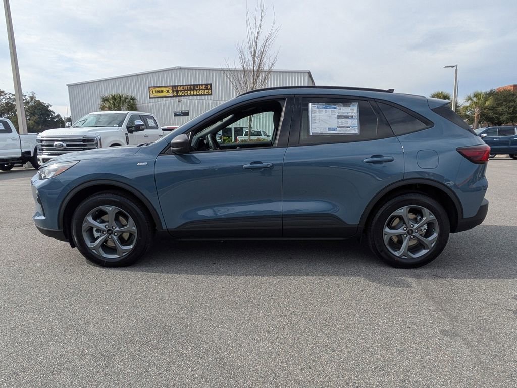New 2026 Ford Escape ST-Line w/ Tech Pack #1 FWD image 8