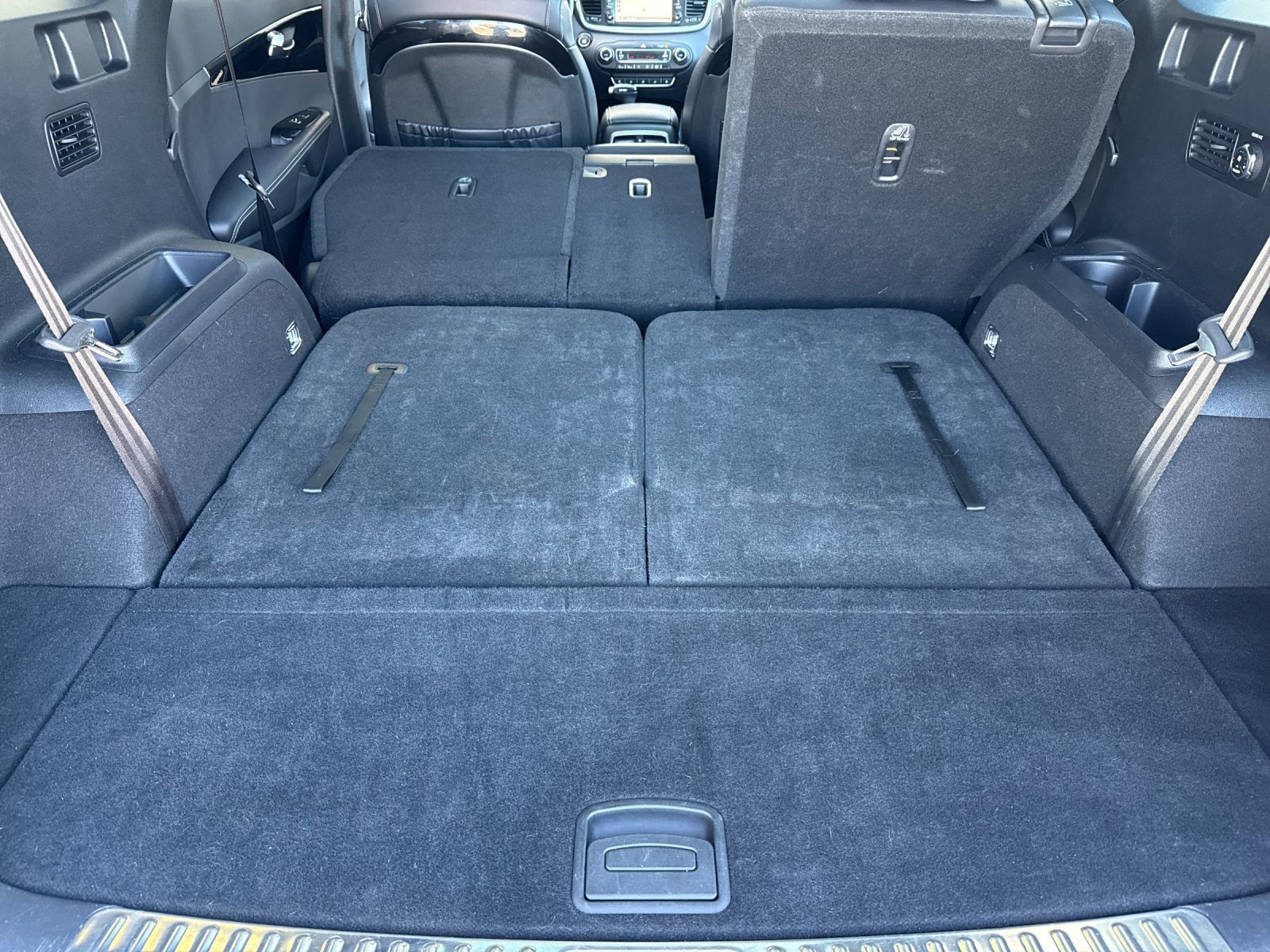 Used 2019 Kia Sorento SX image 17