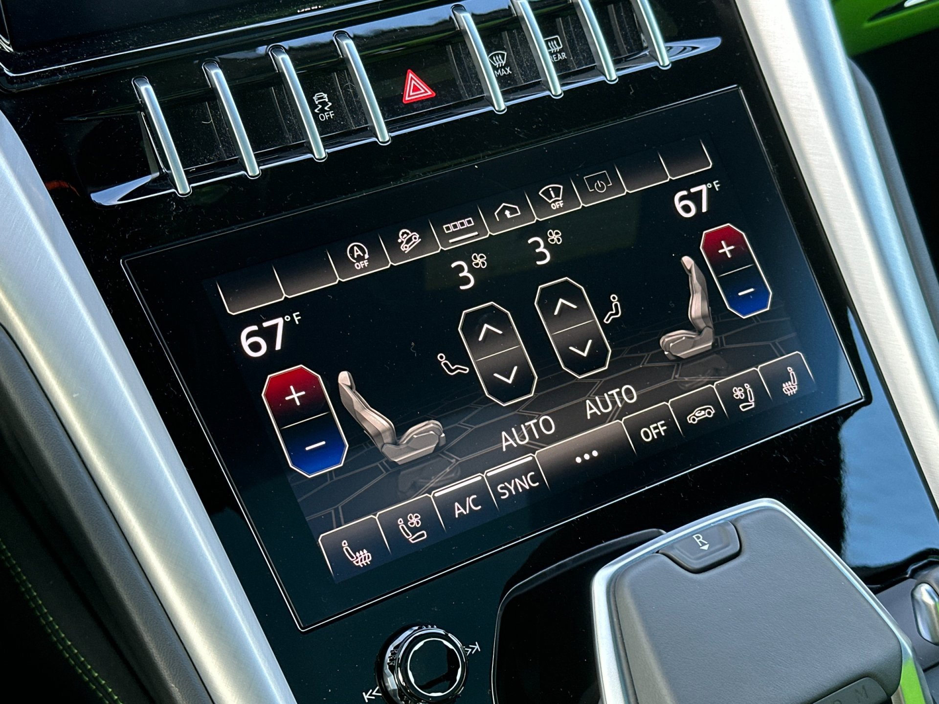 Used 2022 Lamborghini Urus image 25