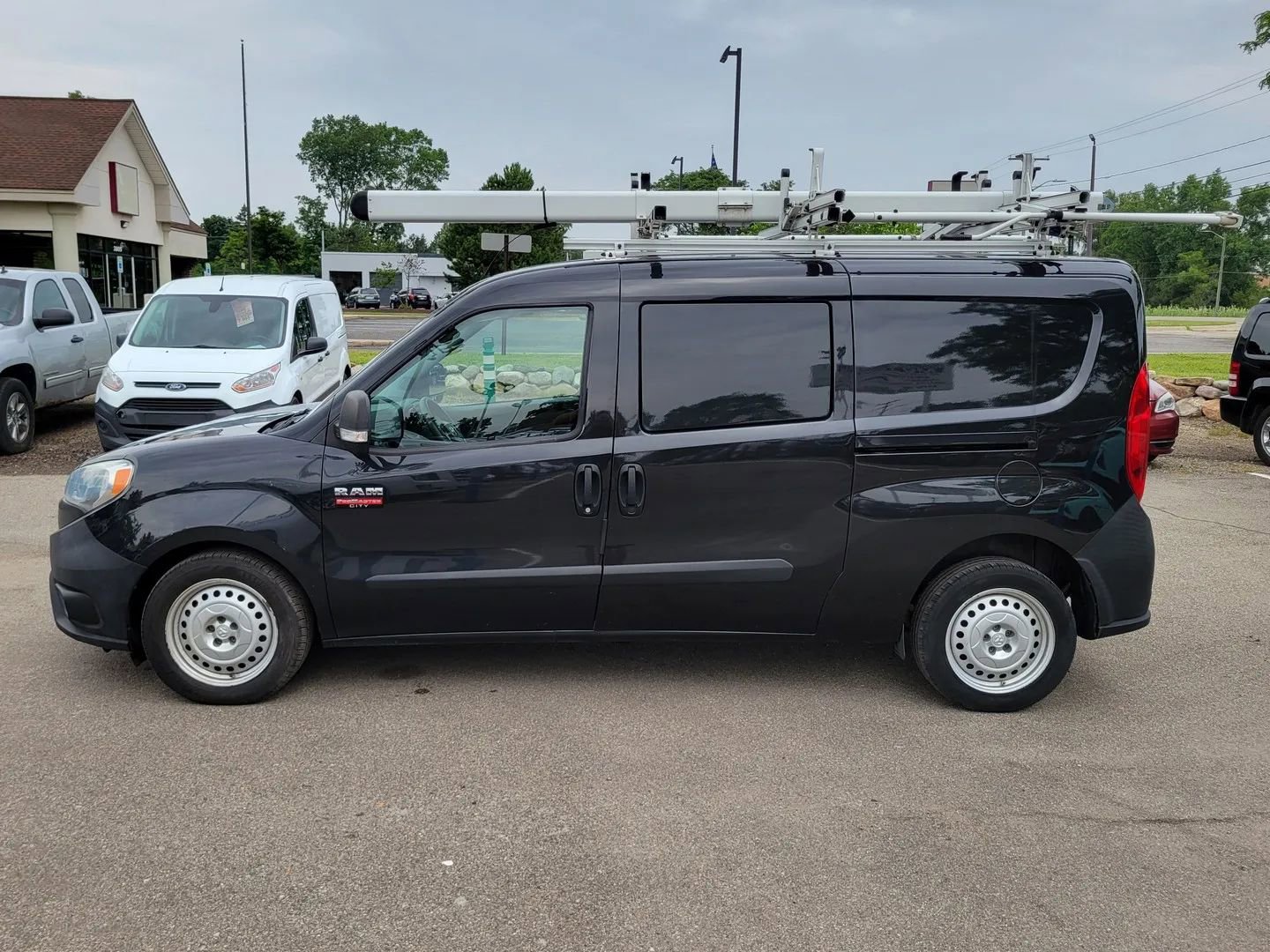 Used 2019 RAM ProMaster City Tradesman FWD image 7
