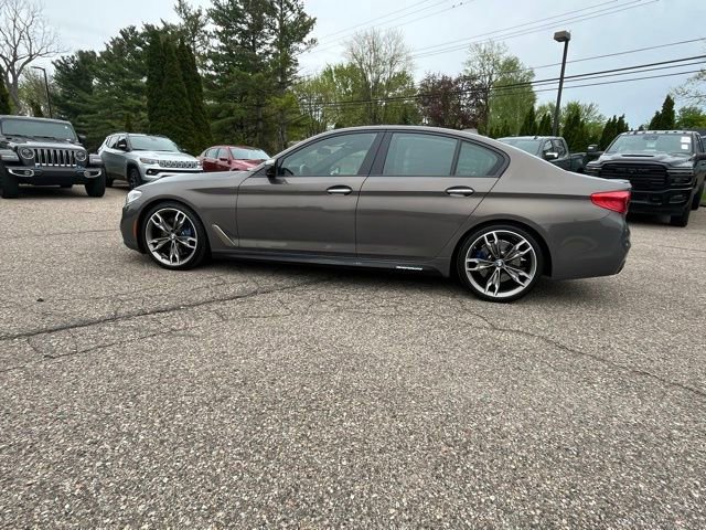 Used 2018 BMW M550i xDrive w/ Dynamic Handling Package AWD/4WD image 2