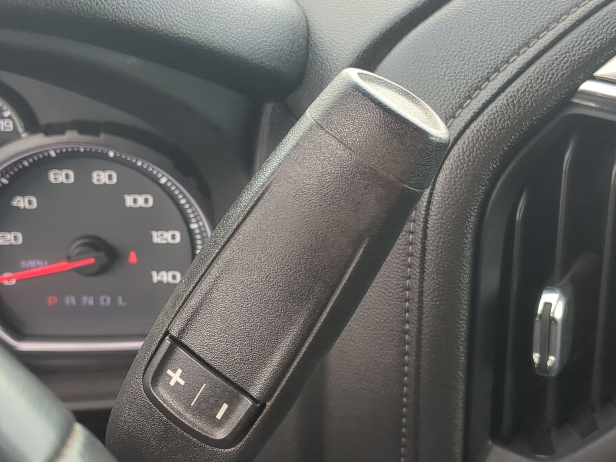 Used 2023 Chevrolet Silverado 2500 LT image 25