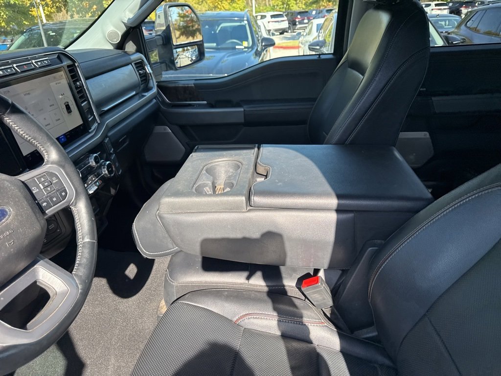 Used 2023 Ford F250 Lariat w/ Chrome Package image 11