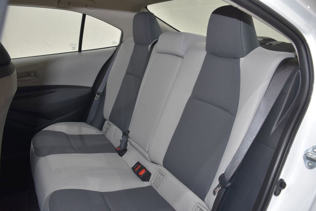 Used 2024 Toyota Corolla LE w/ LE Convenience Package image 28