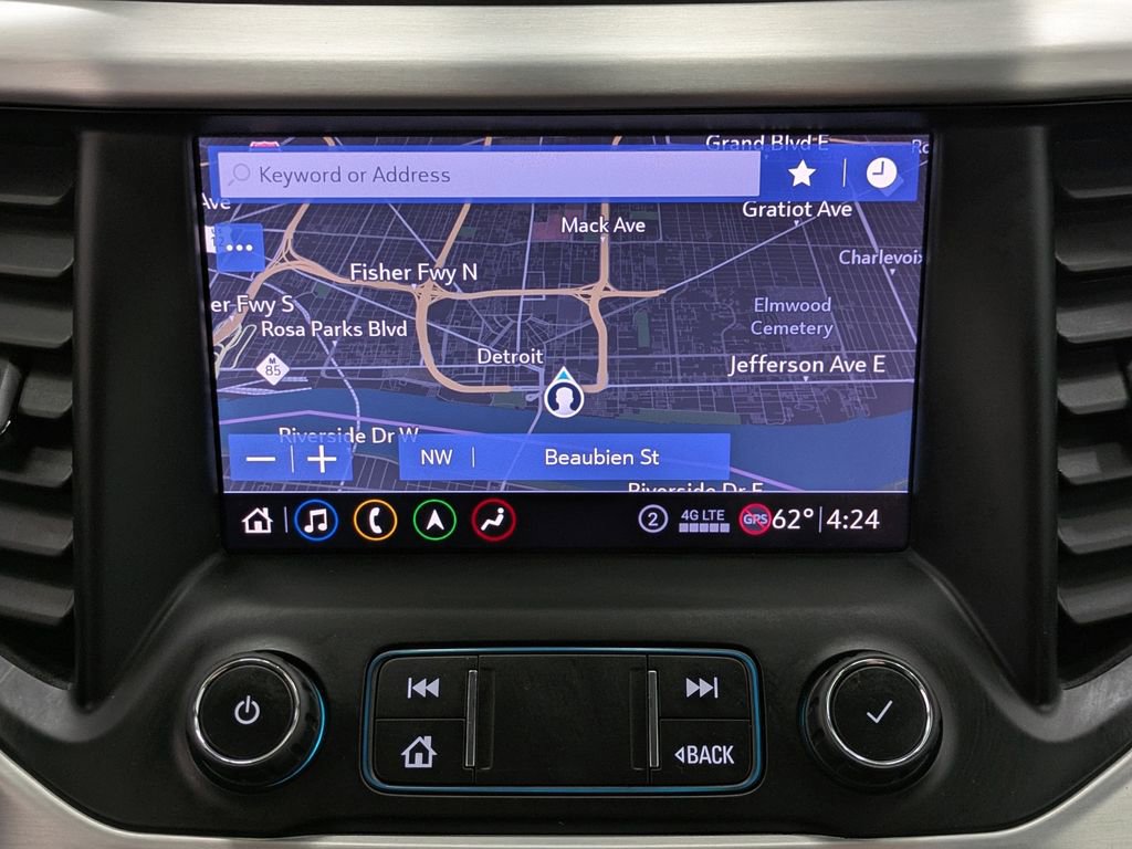 Used 2020 GMC Acadia SLT w/ LPO, Floor Liner Package AWD/4WD image 10