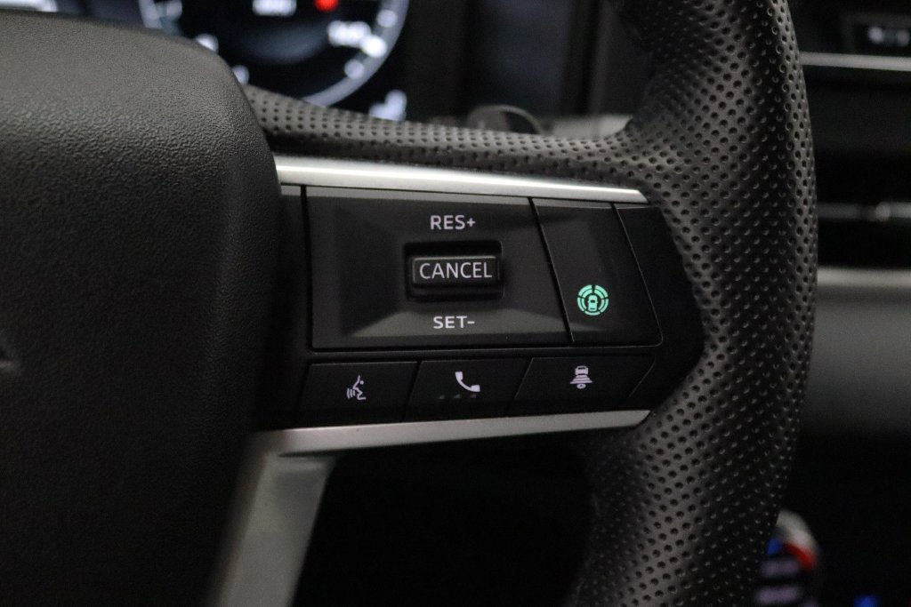 Used 2025 Mitsubishi Outlander SEL Black Edition AWD/4WD image 23
