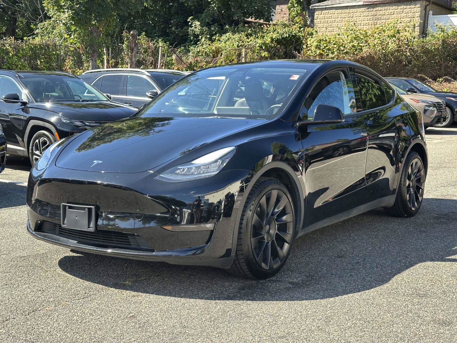 Used 2022 Tesla Model Y Long Range AWD/4WD image 7