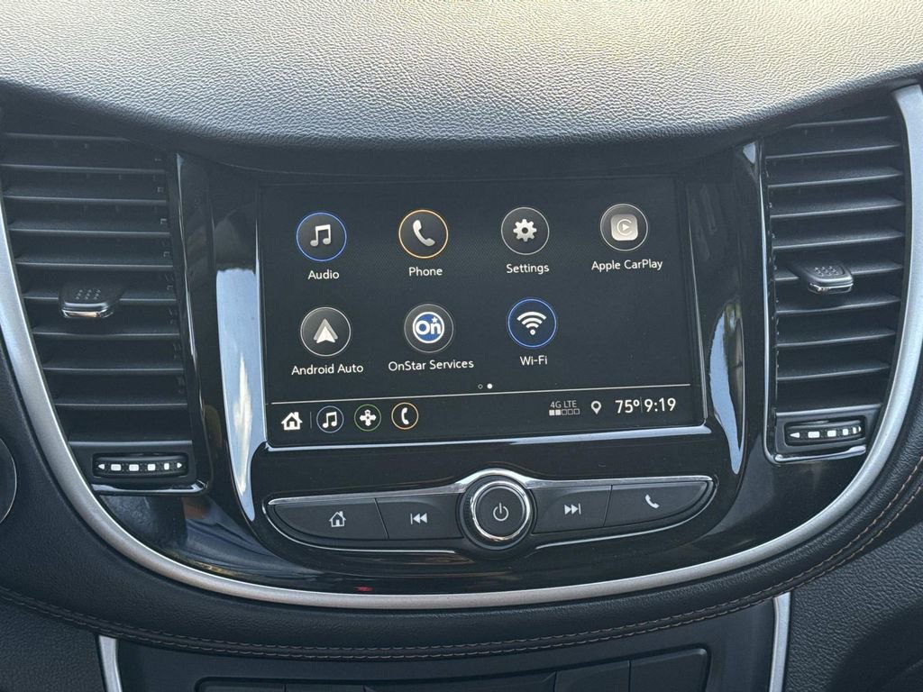 Certified 2019 Chevrolet Trax LT w/ LT Convenience Package image 24