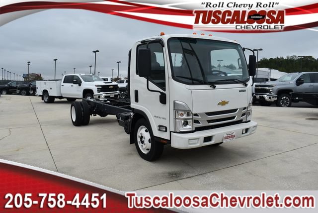 New 2025 Chevrolet Low Cab Forward RWD image 1
