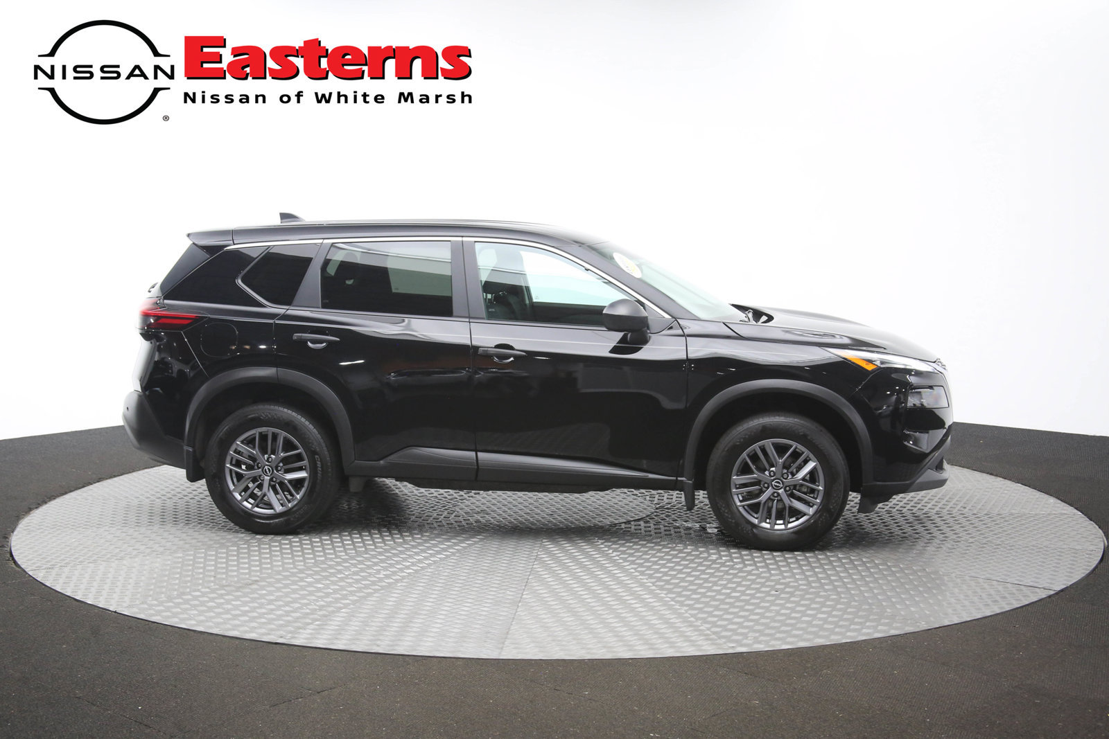 Used 2023 Nissan Rogue S AWD/4WD image 40