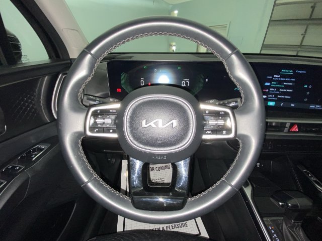 Used 2024 Kia Sorento S AWD/4WD image 14
