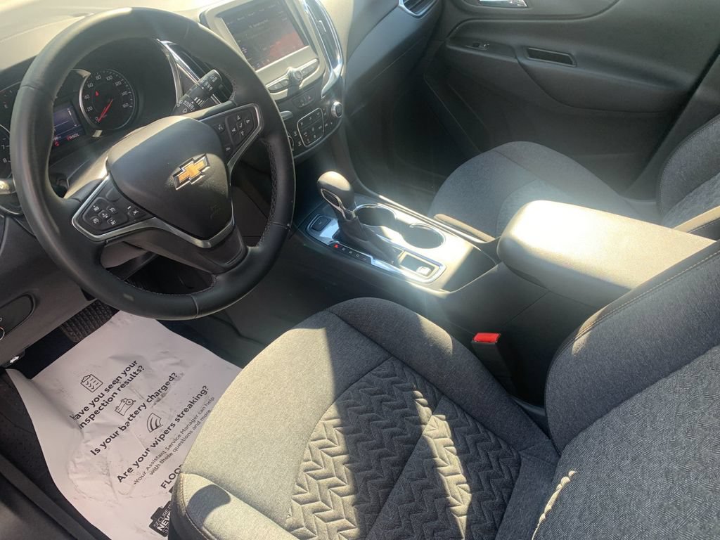 Used 2023 Chevrolet Equinox LT AWD/4WD image 11