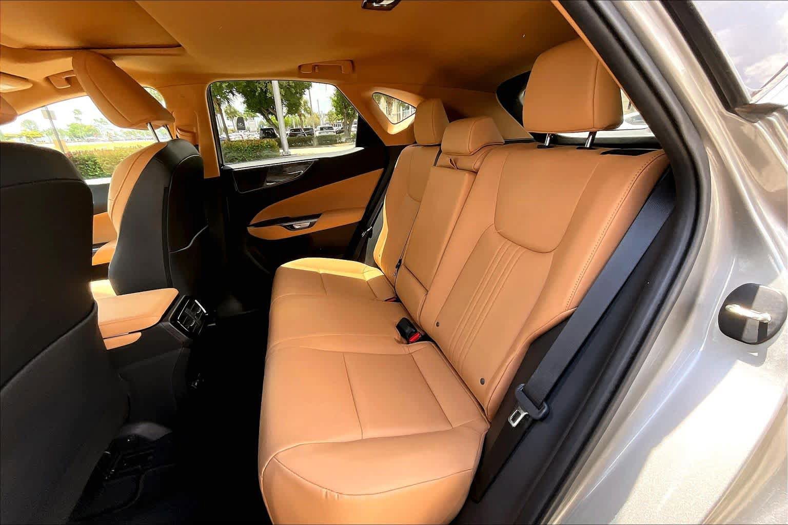 Used 2025 Lexus NX 250 FWD w/ Cold Area Package image 20