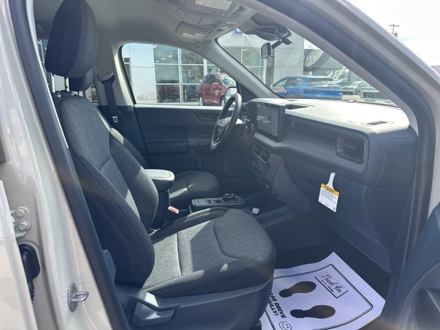 New 2025 Ford Maverick XLT w/ Black Appearance Package image 9