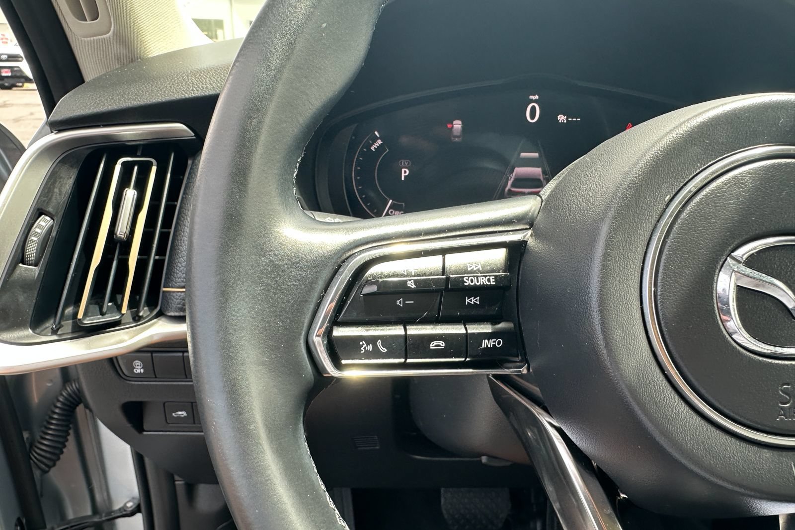 Certified 2024 MAZDA CX-90 Plug-In Hybrid w/ Premium Pkg AWD/4WD image 19