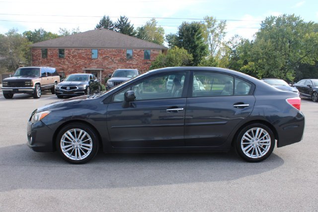 Used 2012 Subaru Impreza 2.0i Limited AWD/4WD image 5
