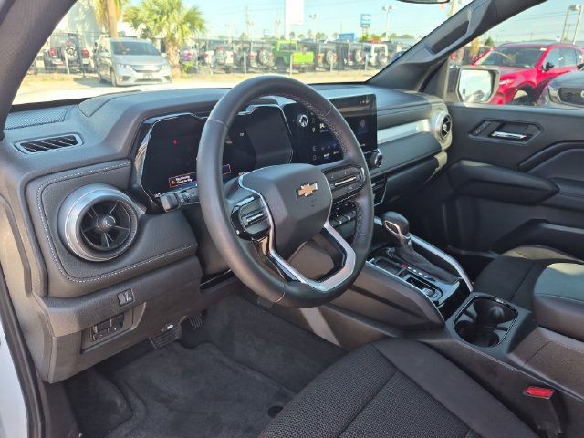 Used 2024 Chevrolet Colorado LT RWD image 33