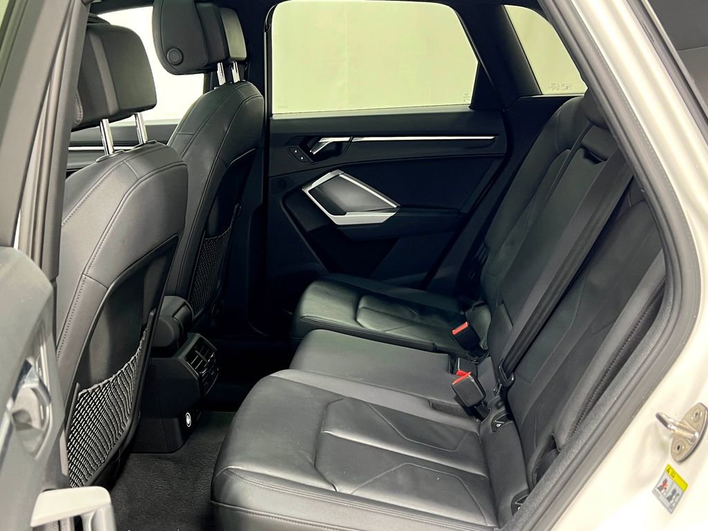 Used 2020 Audi Q3 2.0T Premium image 29