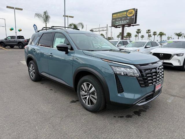 New 2026 Nissan Pathfinder SL AWD/4WD image 1