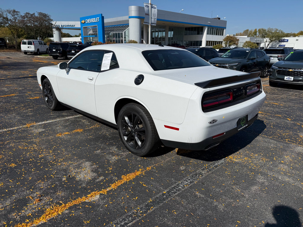 Used 2023 Dodge Challenger SXT w/ Blacktop Package AWD/4WD image 8