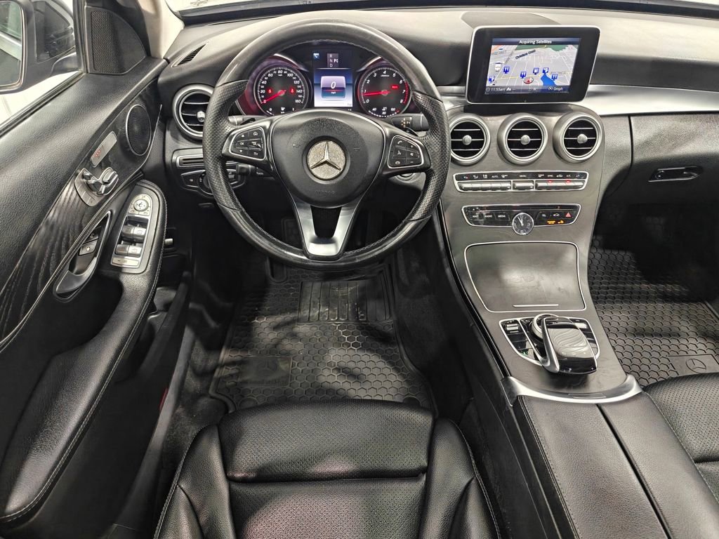 Used 2016 Mercedes-Benz C 300 4MATIC Sedan image 4