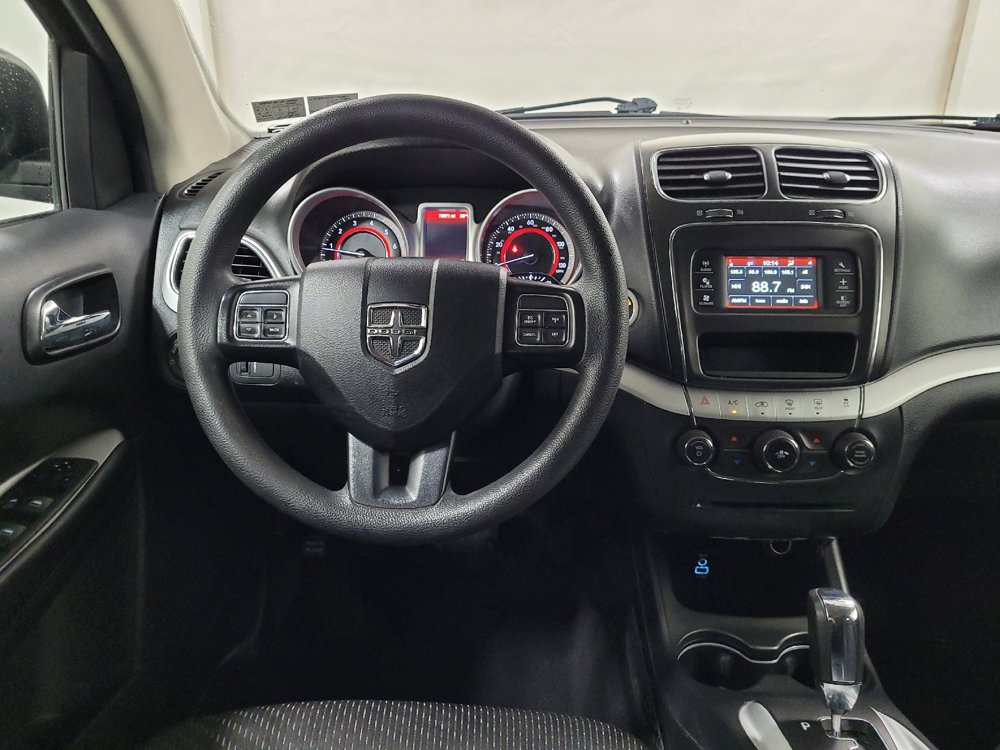 Used 2019 Dodge Journey SE FWD image 22