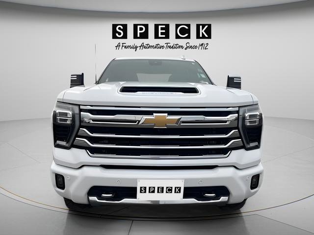 Used 2024 Chevrolet Silverado 3500 High Country w/ High Country Premium Package AWD/4WD image 8