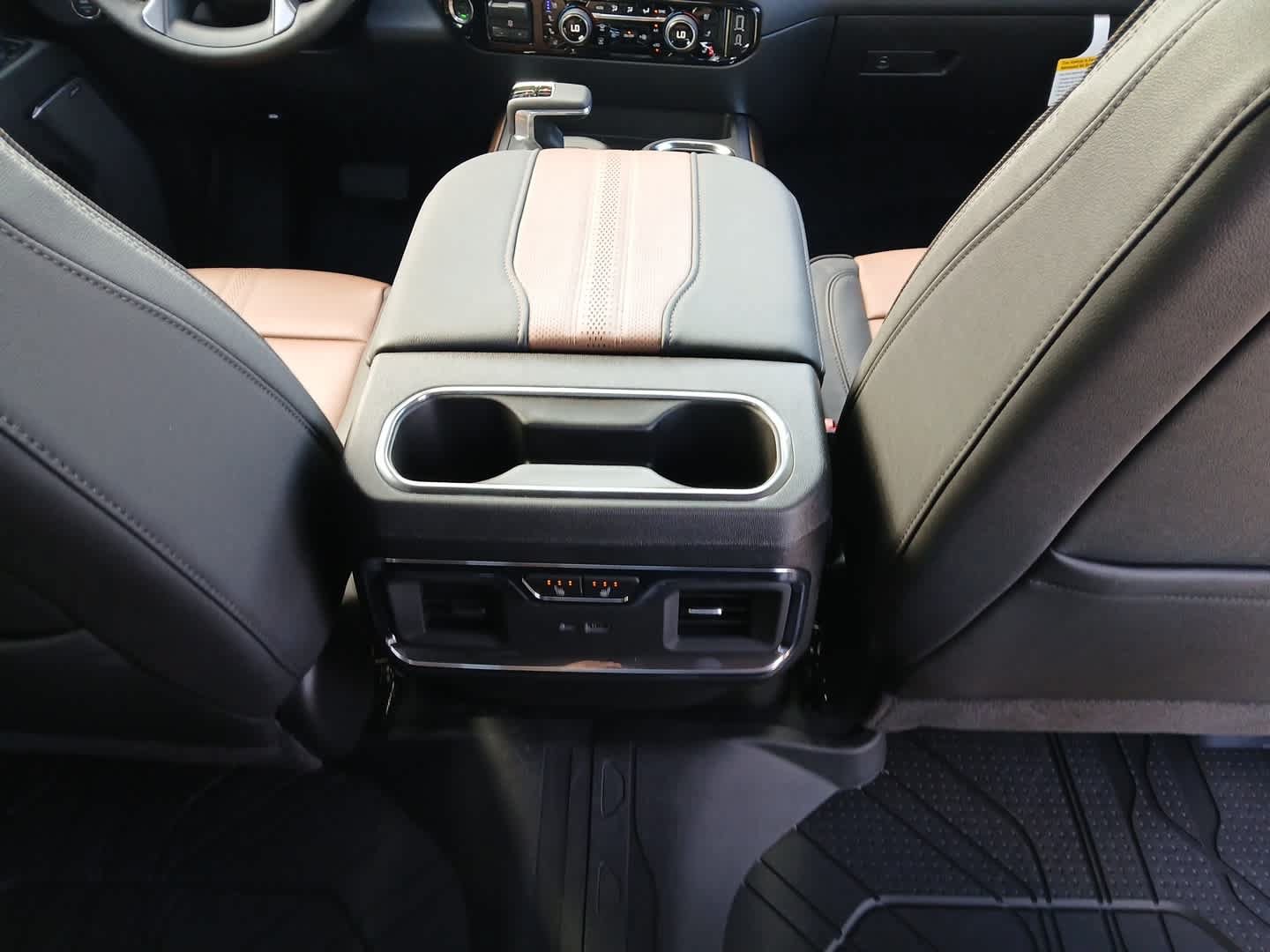 New 2026 Chevrolet Silverado 1500 High Country w/ High Country Premium Package AWD/4WD image 78