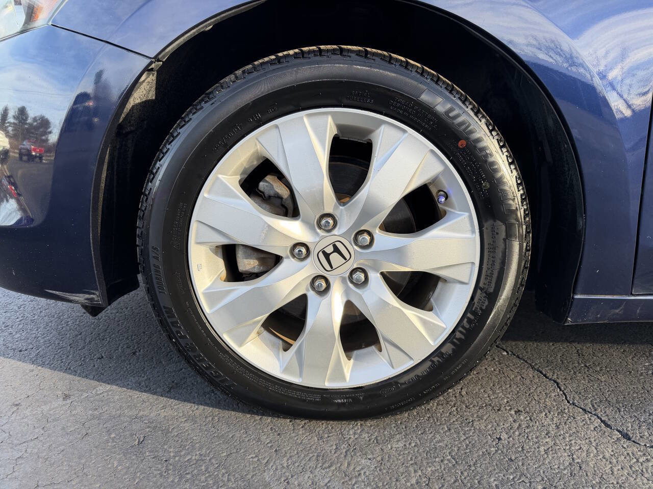 Used 2010 Honda Accord EX image 7