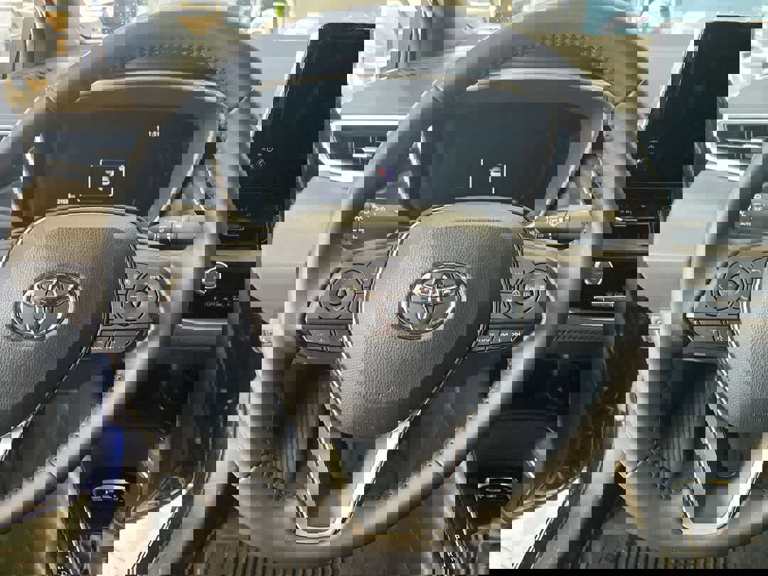 Used 2023 Toyota Corolla XSE image 14