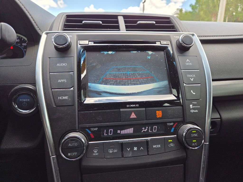 Certified 2016 Toyota Camry XLE FWD image 32