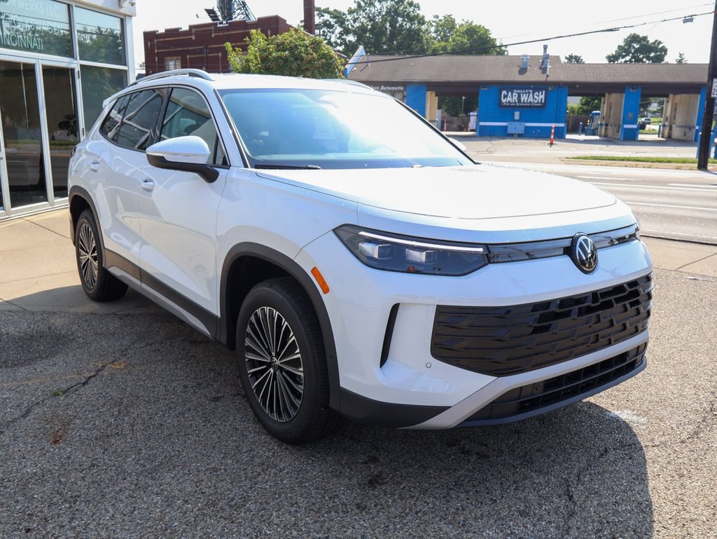 New 2026 Volkswagen Tiguan S AWD/4WD image 7