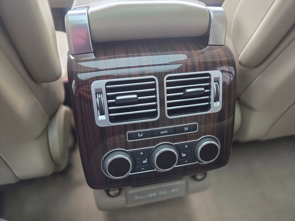 Used 2017 Land Rover Range Rover Supercharged image 23