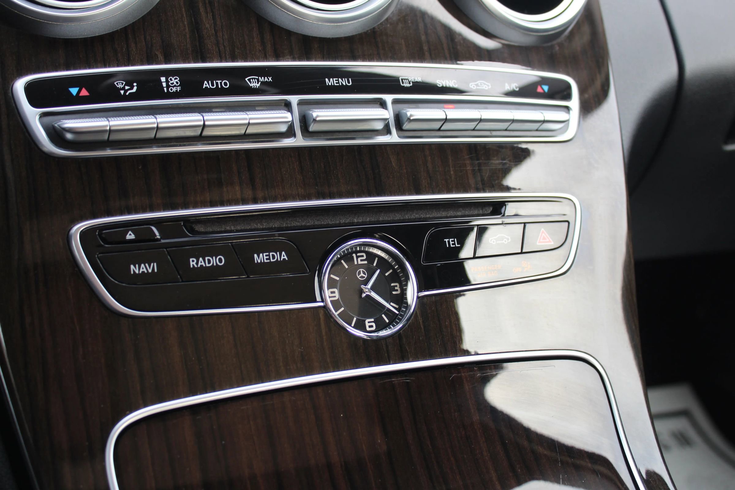 Used 2017 Mercedes-Benz C 300 4MATIC Sedan image 32