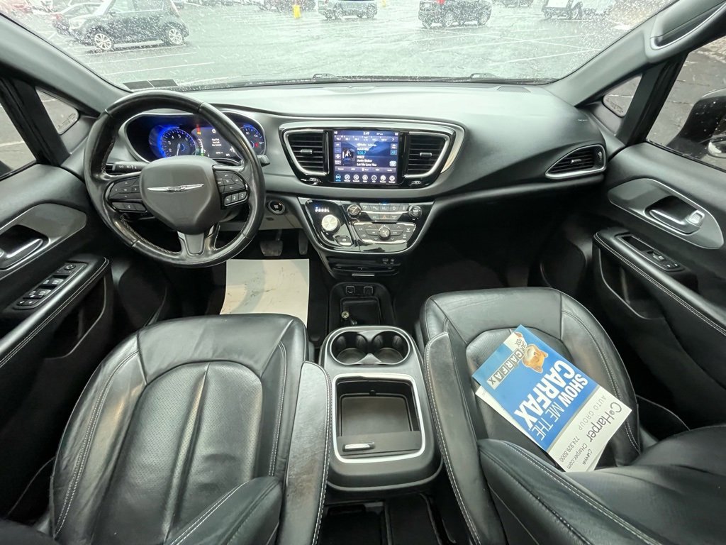 Used 2019 Chrysler Pacifica Touring-L Plus w/ Advanced Safetytec Group image 33