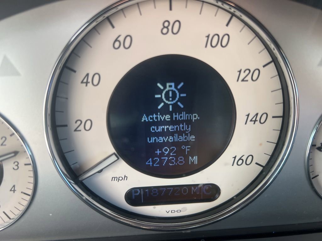 Used 2005 Mercedes-Benz E 320 Sedan image 9