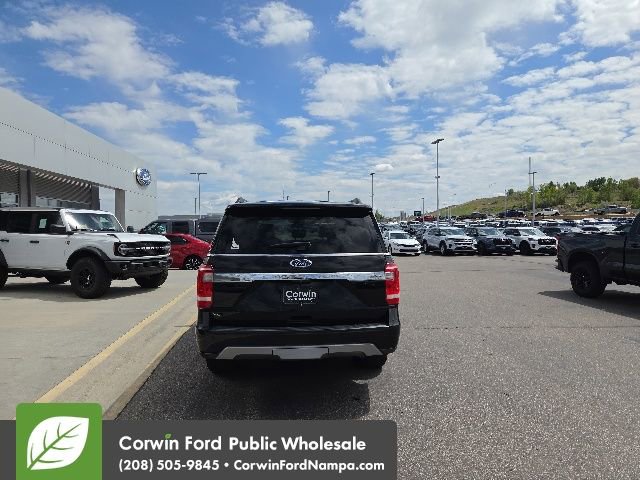Used 2021 Ford Expedition Max XLT AWD/4WD image 9