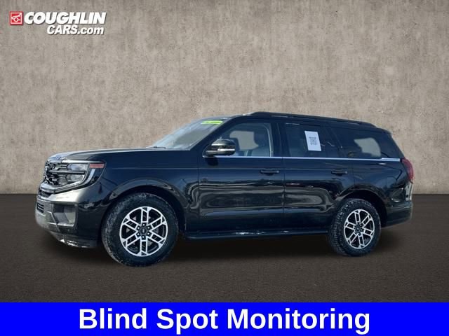 Used 2025 Ford Expedition Active image 6