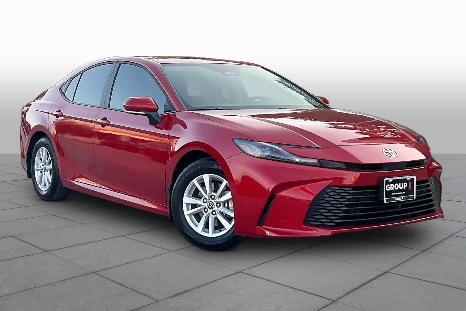 Used 2026 Toyota Camry LE w/ Convenience Package FWD image 3