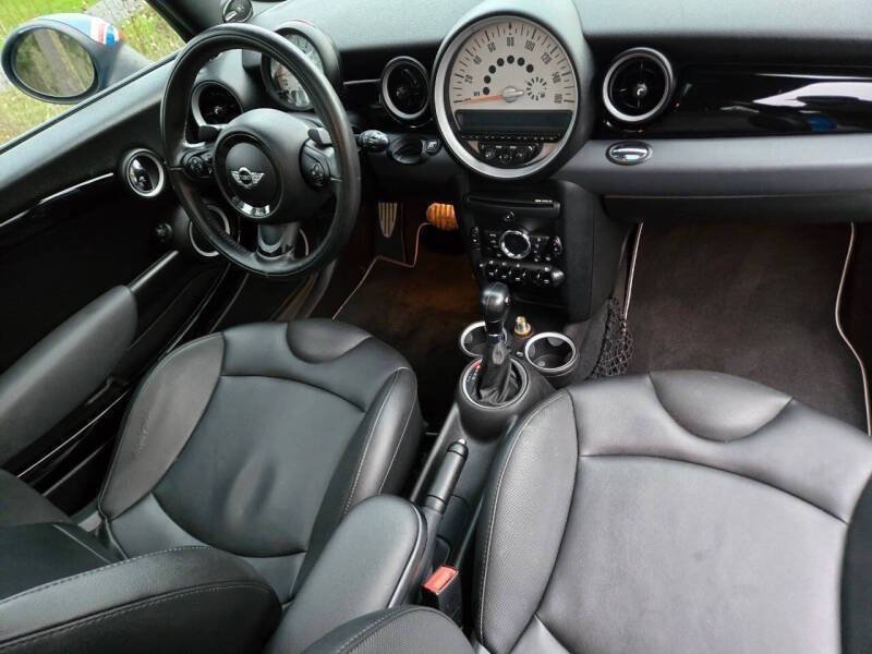Used 2012 MINI Cooper S FWD image 2